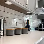 Tatil Evi Superb Townhouse Near Vibrant Gloucester Road Bristol